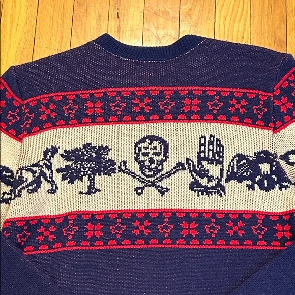 Men's Crewneck Sweater - Picture 3 of 5